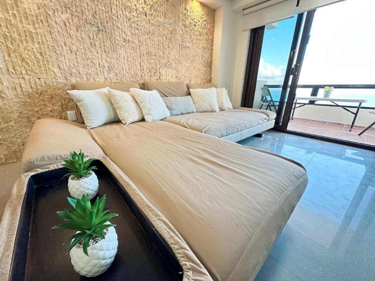 Amazing Beachfront Apartment Cancún Exterior foto